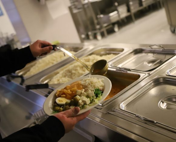 ETNO-viikolla kouluissa tarjottiin thai-ruokaa