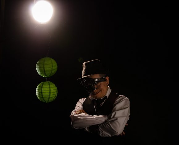 Toni Jefremoff ja Melankolian Melodiat – Laskeudutaan viikon alkuun Toni Jefremoffin johdolla